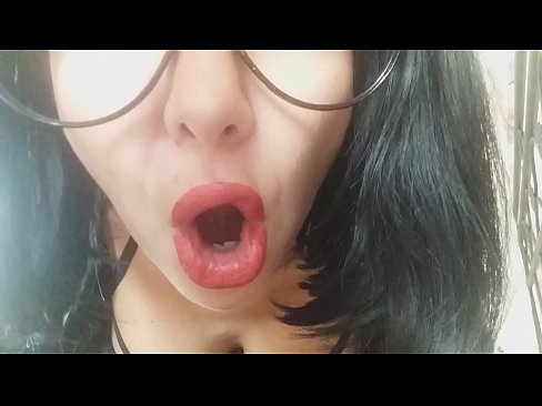 ❤️ ທີ່​ຮັກ, ແມ່​ລ້ຽງ​ຂອງ​ທ່ານ​ຈະ​ບໍ່​ໃຫ້​ທ່ານ​ໄປ​ໂຮງ​ຮຽນ​ມື້​ນີ້ ... ຂ້າ​ພະ​ເຈົ້າ​ຕ້ອງ​ການ​ທ່ານ​ຫຼາຍ​ເກີນ​ໄປ ... ️ ແຕ່ໜັງໂປ້ ຢູ່ພວກເຮົາ